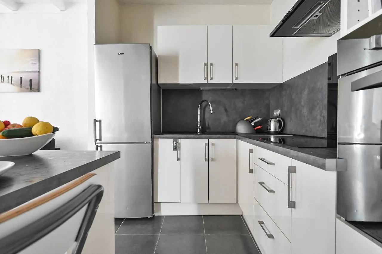 Apartment Appartement Cosy A Deux Pas De La Joliette Marseille